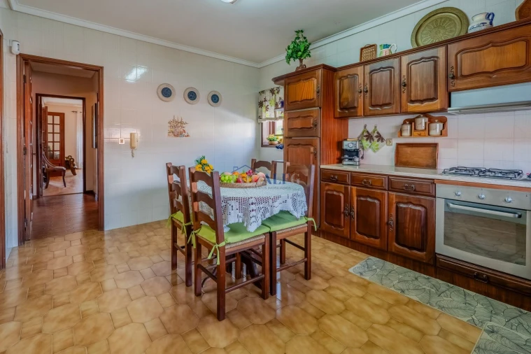 Moradia T5 para Venda em Santa Joana Foto 17