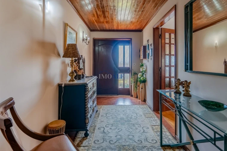 Moradia T5 para Venda em Santa Joana Foto 4