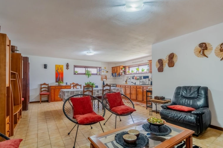 Moradia T5 para Venda em Santa Joana Foto 34