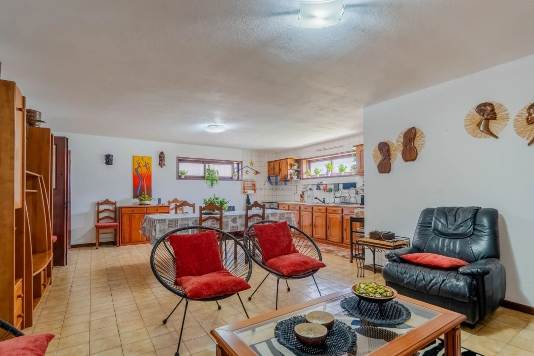 Moradia T5 para Venda em Santa Joana Foto 34