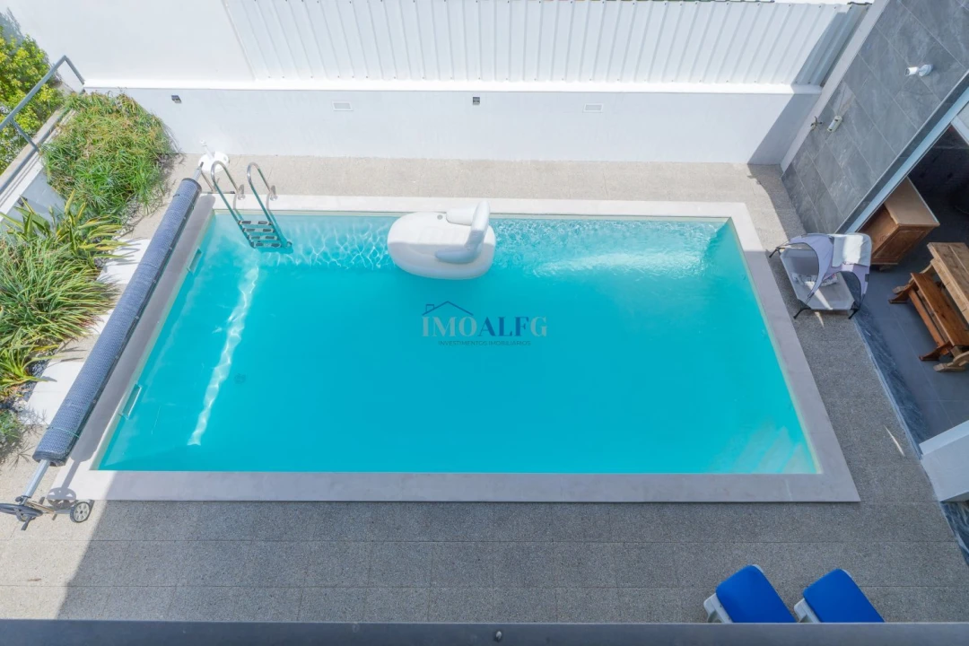 Moradia T3 para Venda em Quinta do Anjo Foto 4