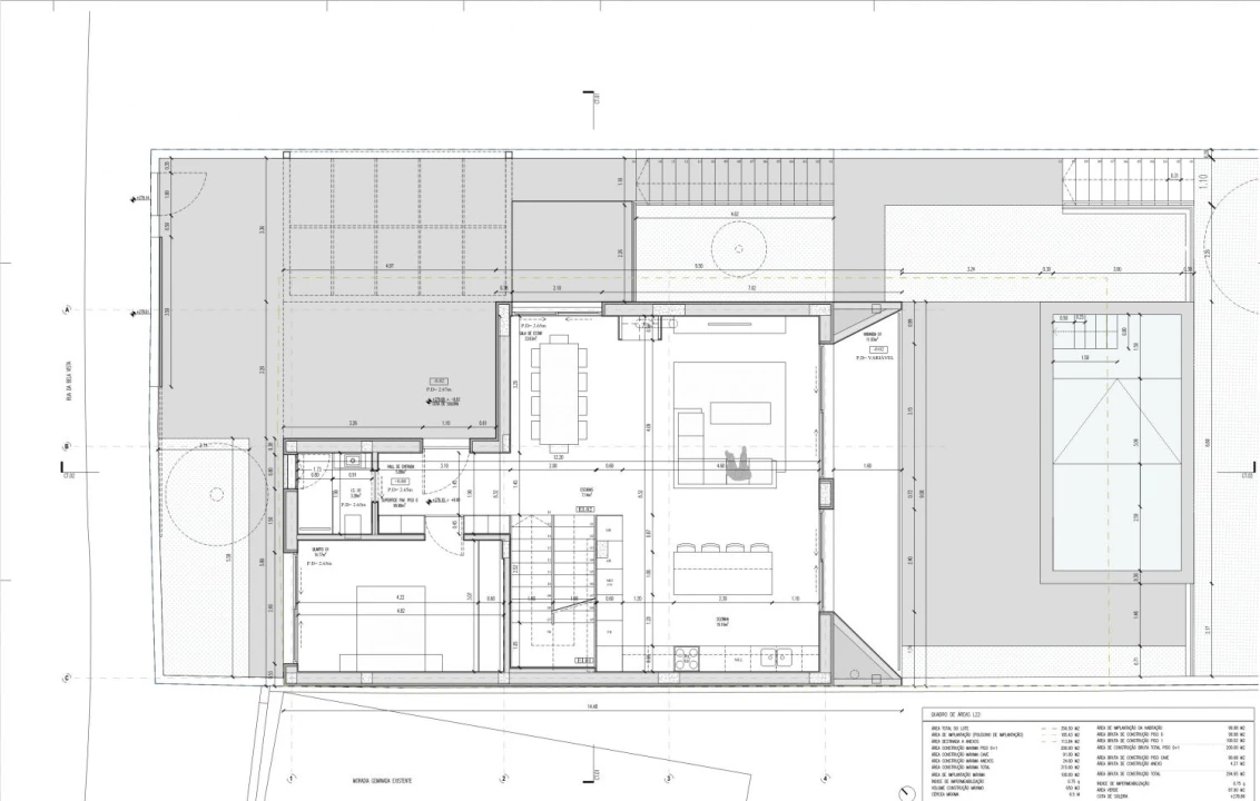 Moradia T5 para Venda em Vialonga Planta 3