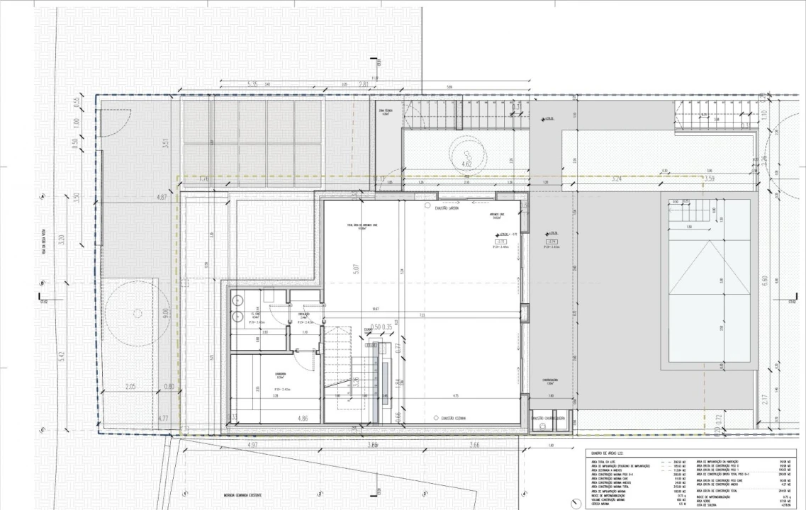 Moradia T5 para Venda em Vialonga Planta 2