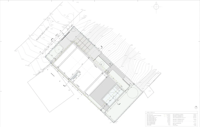 Moradia T5 para Venda em Vialonga Planta 1