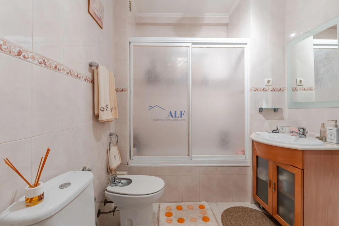 Apartamento T2 para Venda em Alto do Seixalinho, Santo André e Verderena Foto 15