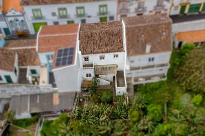 Moradia T4 para Venda em Angra (Santa Luzia)