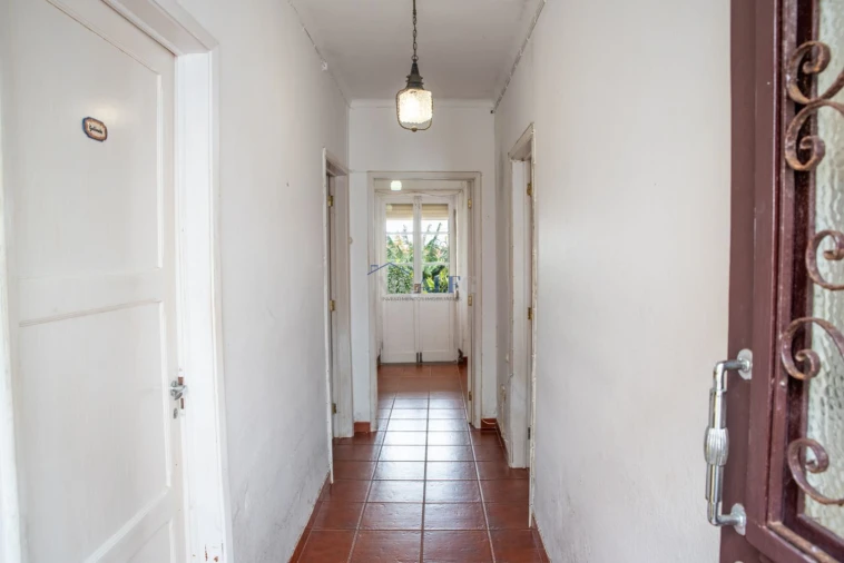 Moradia T4 para Venda em Angra (Santa Luzia) Foto 5