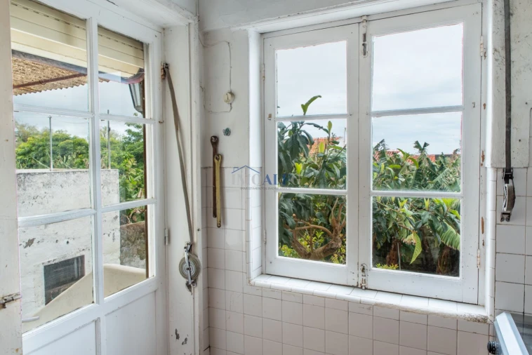 Moradia T4 para Venda em Angra (Santa Luzia) Foto 26