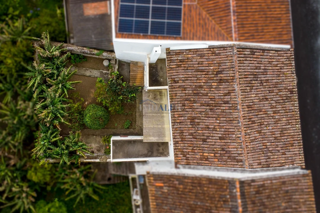 Moradia T4 para Venda em Angra (Santa Luzia) Foto 2