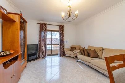 Apartamento T2 para Venda em Baixa da Banheira e Vale da Amoreira