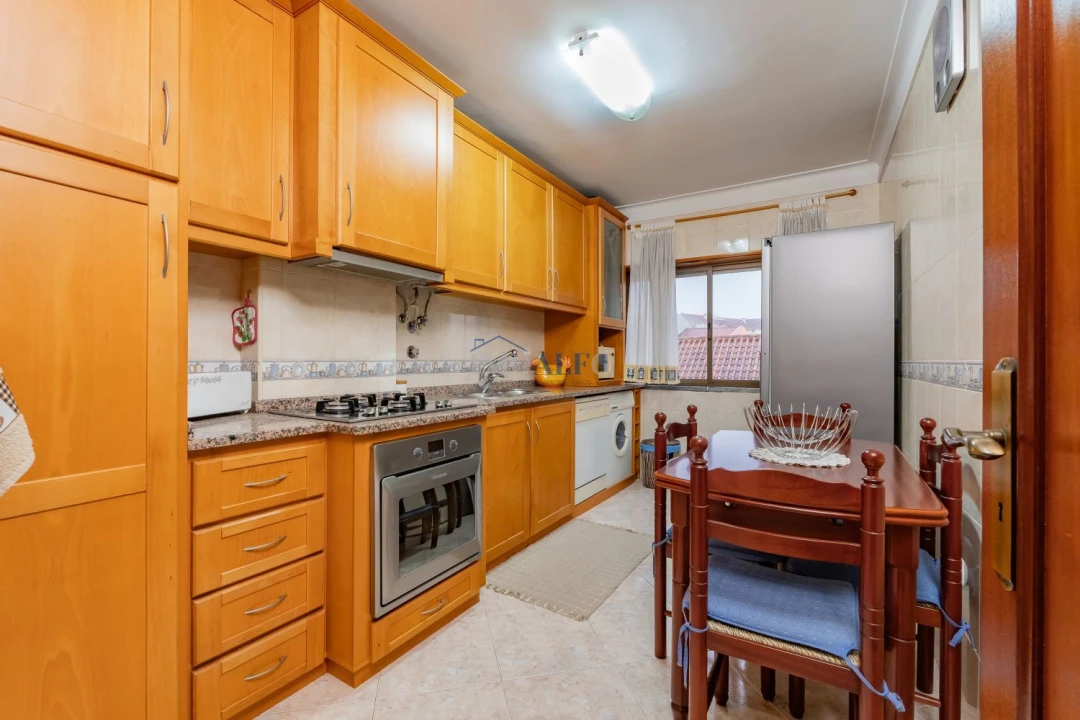 Apartamento T2 para Venda em Baixa da Banheira e Vale da Amoreira Foto 4