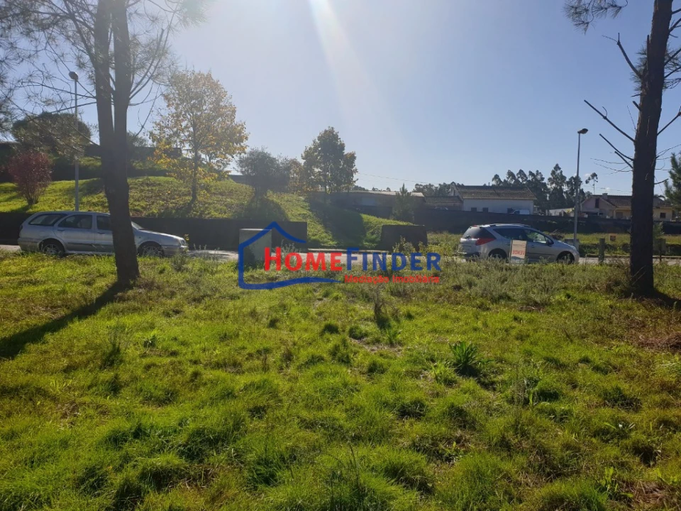 Terreno para Venda em Cabanelas Foto 1