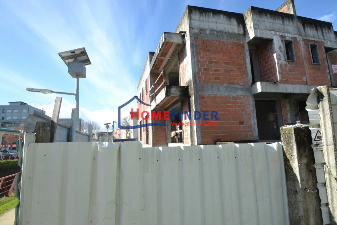 Moradia T3 para Venda em São Vitor (Braga) Foto 6
