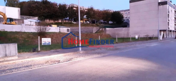 Terreno para Venda em Vila Cova da Lixa e Borba de Godim