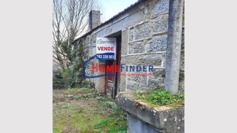 Moradia T1 para Venda em Fiães