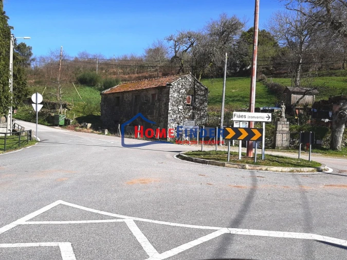 Moradia T1 para Venda em Fiães Foto 45