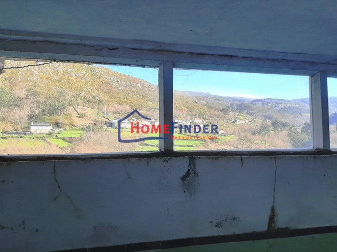 Moradia T1 para Venda em Fiães Foto 16