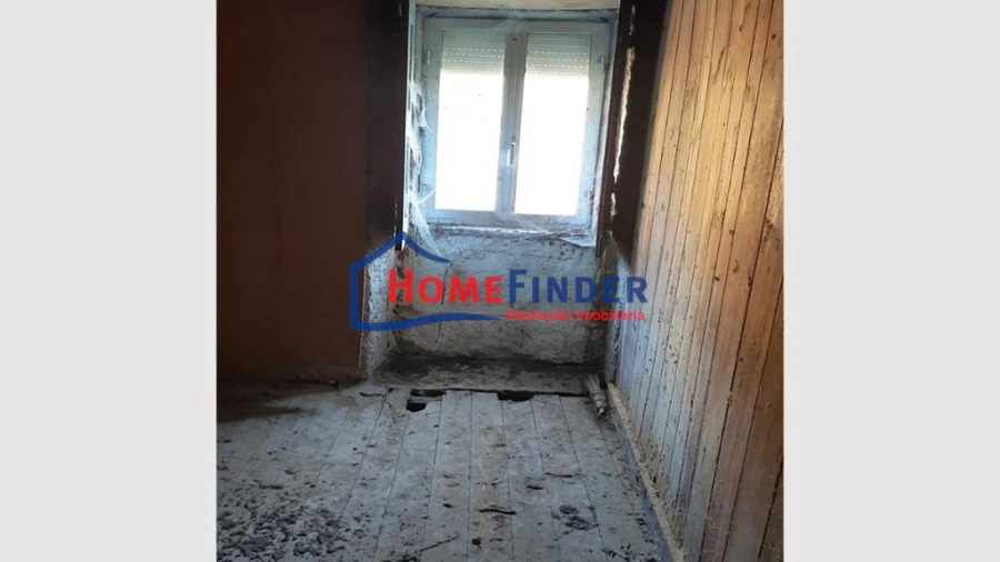 Moradia T1 para Venda em Fiães Foto 7