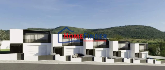 Moradia T3 para Venda em Priscos