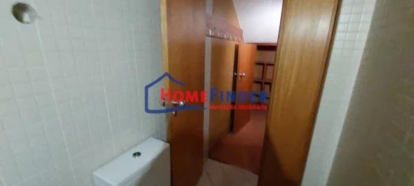 Loja para Venda em Braga (São José de São Lázaro e São João do Souto)
