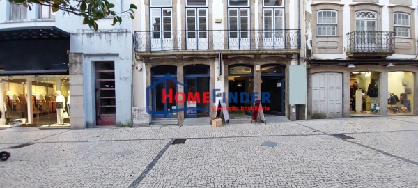 Loja para Venda em Braga (São José de São Lázaro e São João do Souto)