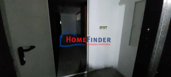 Loja para Venda em Braga (São José de São Lázaro e São João do Souto)