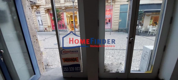Loja para Venda em Braga (São José de São Lázaro e São João do Souto)