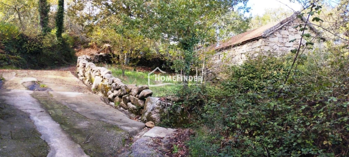 Quinta T3 para Venda em Castro Laboreiro e Lamas de Mouro Foto 3