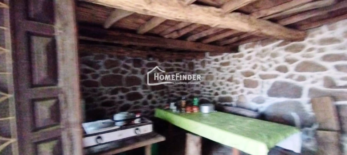 Quinta T3 para Venda em Castro Laboreiro e Lamas de Mouro Foto 11