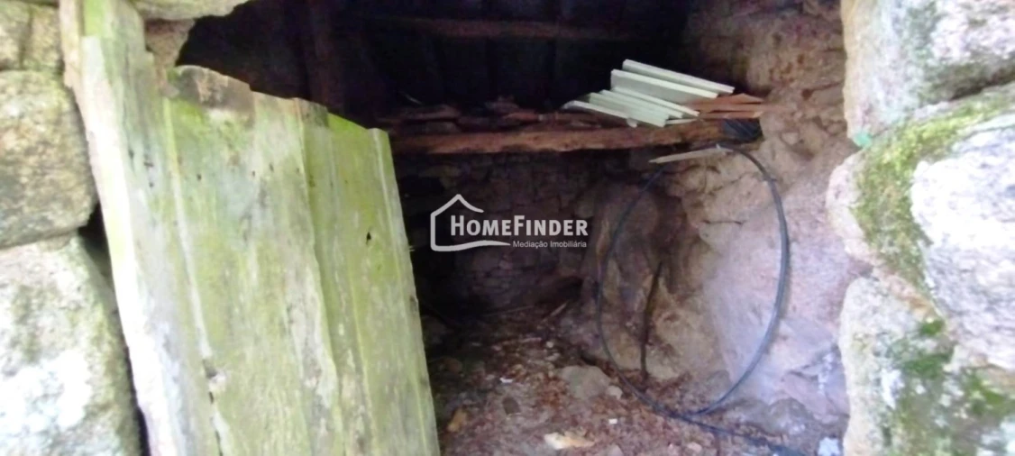 Quinta T3 para Venda em Castro Laboreiro e Lamas de Mouro Foto 28