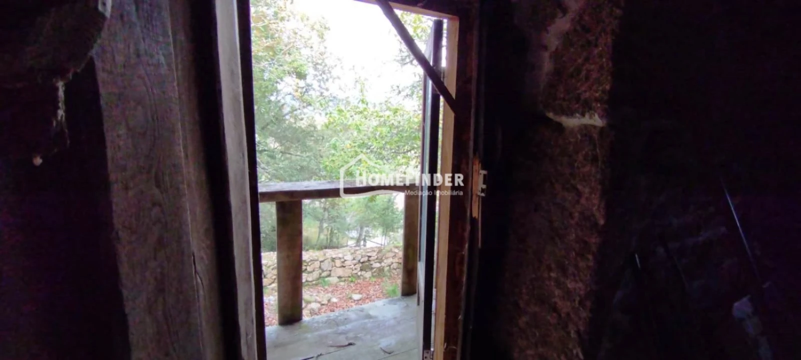 Quinta T3 para Venda em Castro Laboreiro e Lamas de Mouro Foto 23