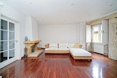 Apartamento T2 para Venda em Braga (Maximinos, Sé e Cividade)
