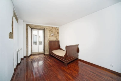 Apartamento T2 para Venda em Braga (Maximinos, Sé e Cividade)