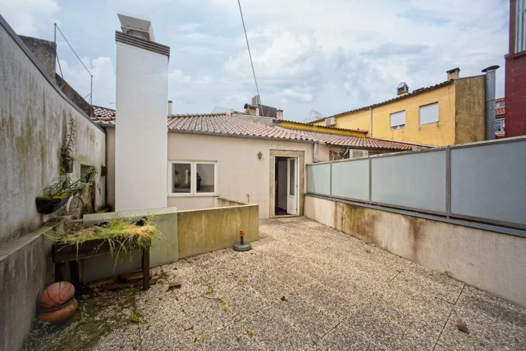 Apartamento T2 para Venda em Braga (Maximinos, Sé e Cividade) Foto 23
