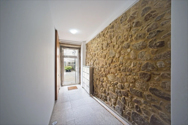 Apartamento T2 para Venda em Braga (Maximinos, Sé e Cividade) Foto 39