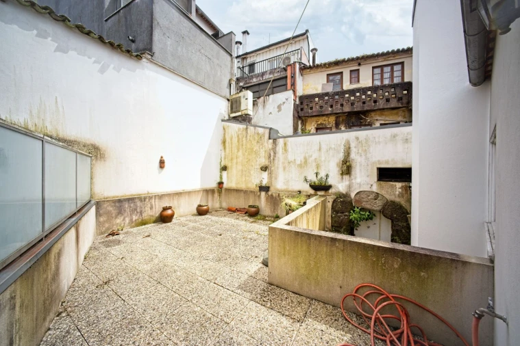 Apartamento T2 para Venda em Braga (Maximinos, Sé e Cividade) Foto 22
