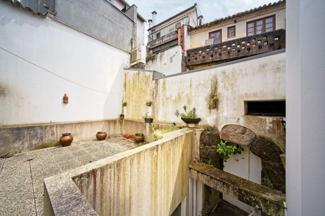 Apartamento T2 para Venda em Braga (Maximinos, Sé e Cividade) Foto 27