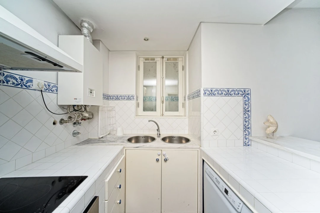 Apartamento T2 para Venda em Braga (Maximinos, Sé e Cividade) Foto 4