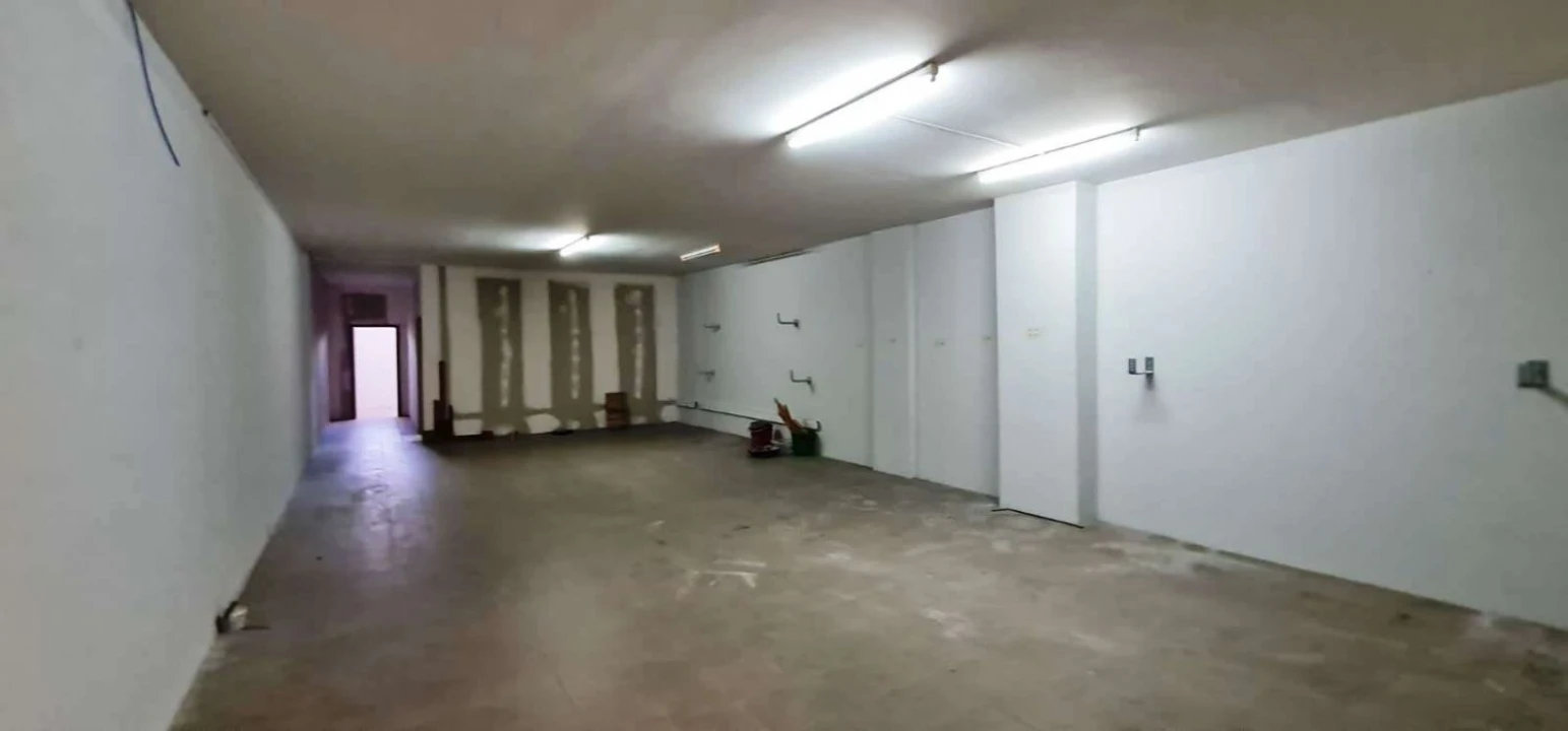 Loja para Venda em Lomar e Arcos Foto 1