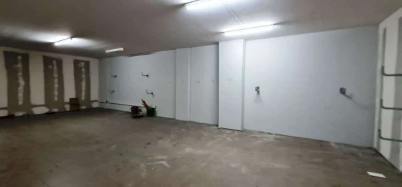 Loja para Venda em Lomar e Arcos