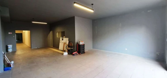Loja para Venda em Lomar e Arcos