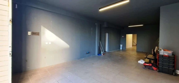 Loja para Venda em Lomar e Arcos