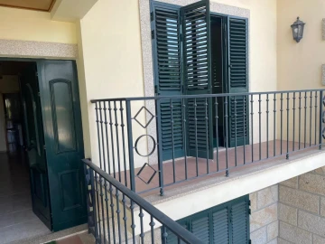 Moradia T4 para Venda em Lago