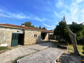 Moradia T4 para Venda em Lago