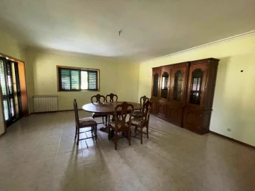 Moradia T4 para Venda em Lago