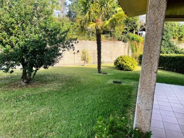 Moradia T4 para Venda em Lago