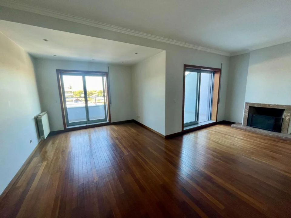 Apartamento T5 para Venda em São Vitor (Braga) Foto 1