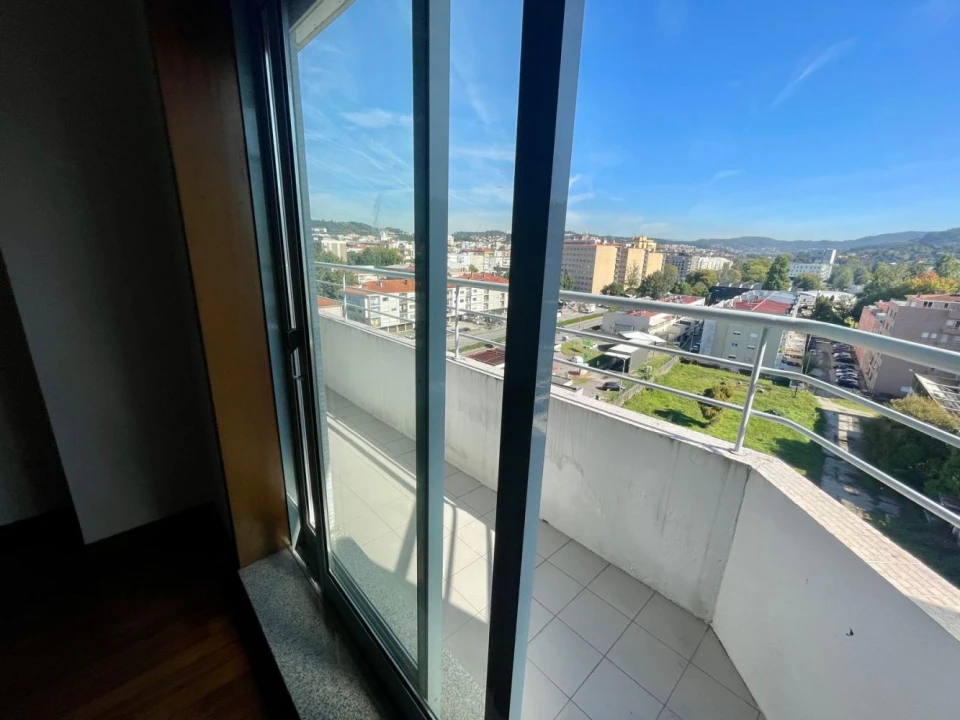 Apartamento T5 para Venda em São Vitor (Braga) Foto 15