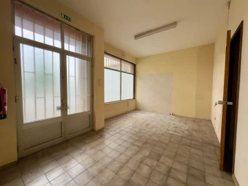 Loja para Venda em Braga (São José de São Lázaro e São João do Souto)