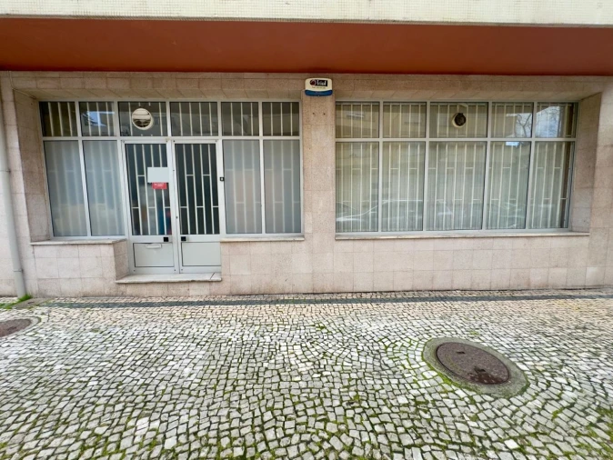 Loja para Venda em Braga (São José de São Lázaro e São João do Souto) Planta 1